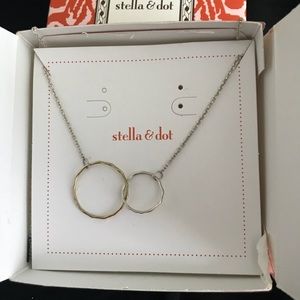 Stella & Dot Circle Necklace - Vintage